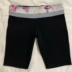 Lululemon Reversible Groove Short